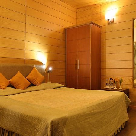 Latitude 29 By The Lake Resort Naukuchiatal Exterior photo