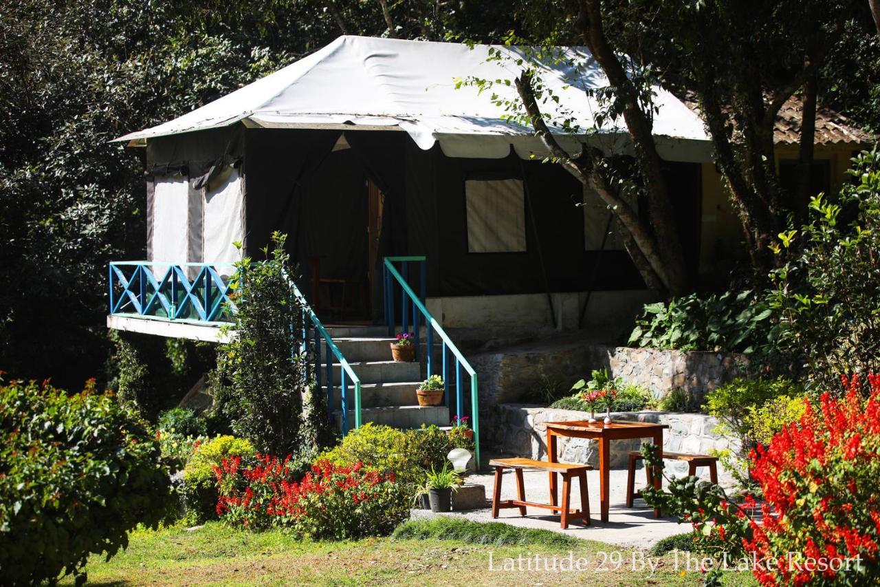 Latitude 29 By The Lake Resort Naukuchiatal Exterior photo