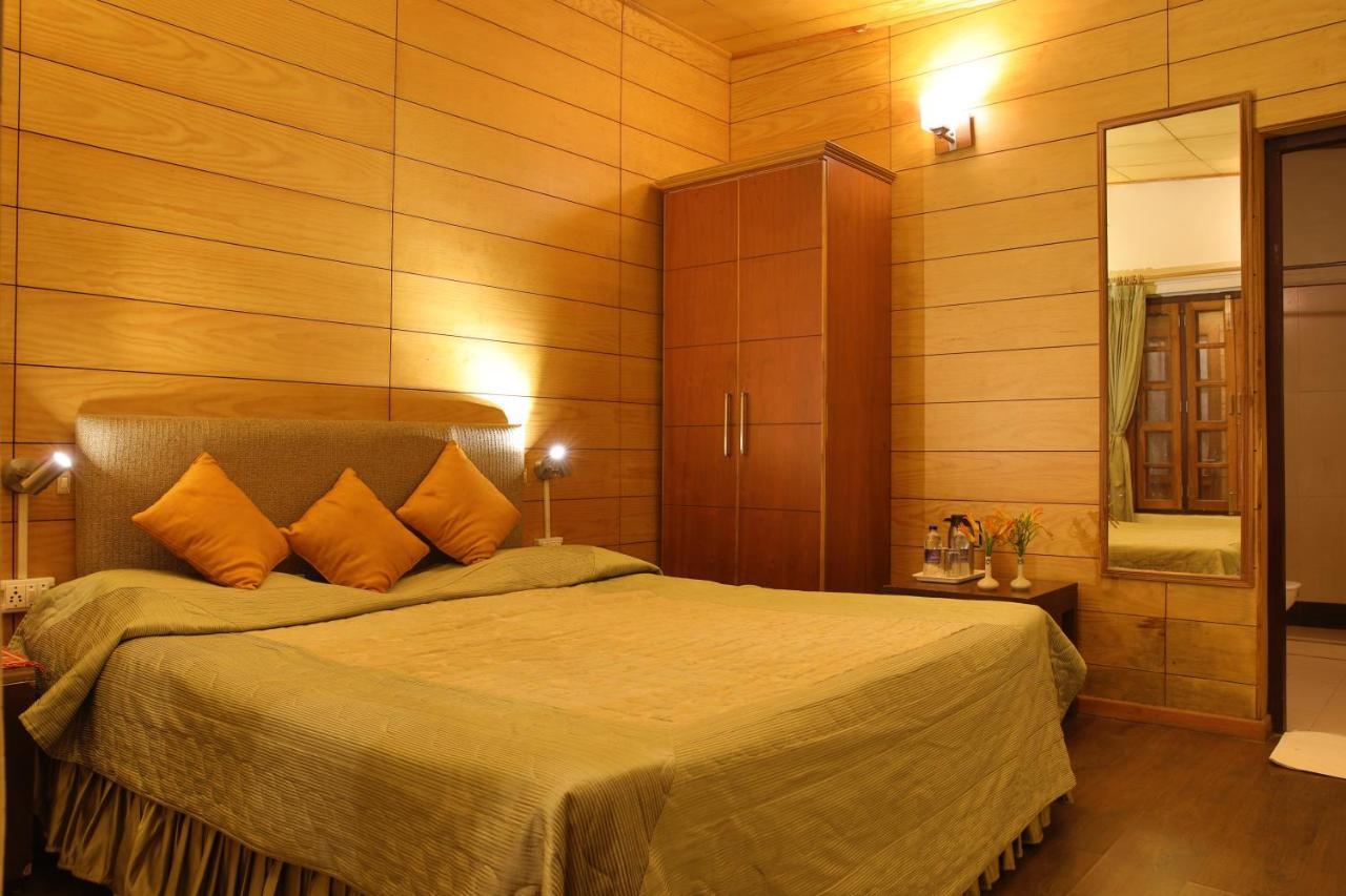 Latitude 29 By The Lake Resort Naukuchiatal Exterior photo