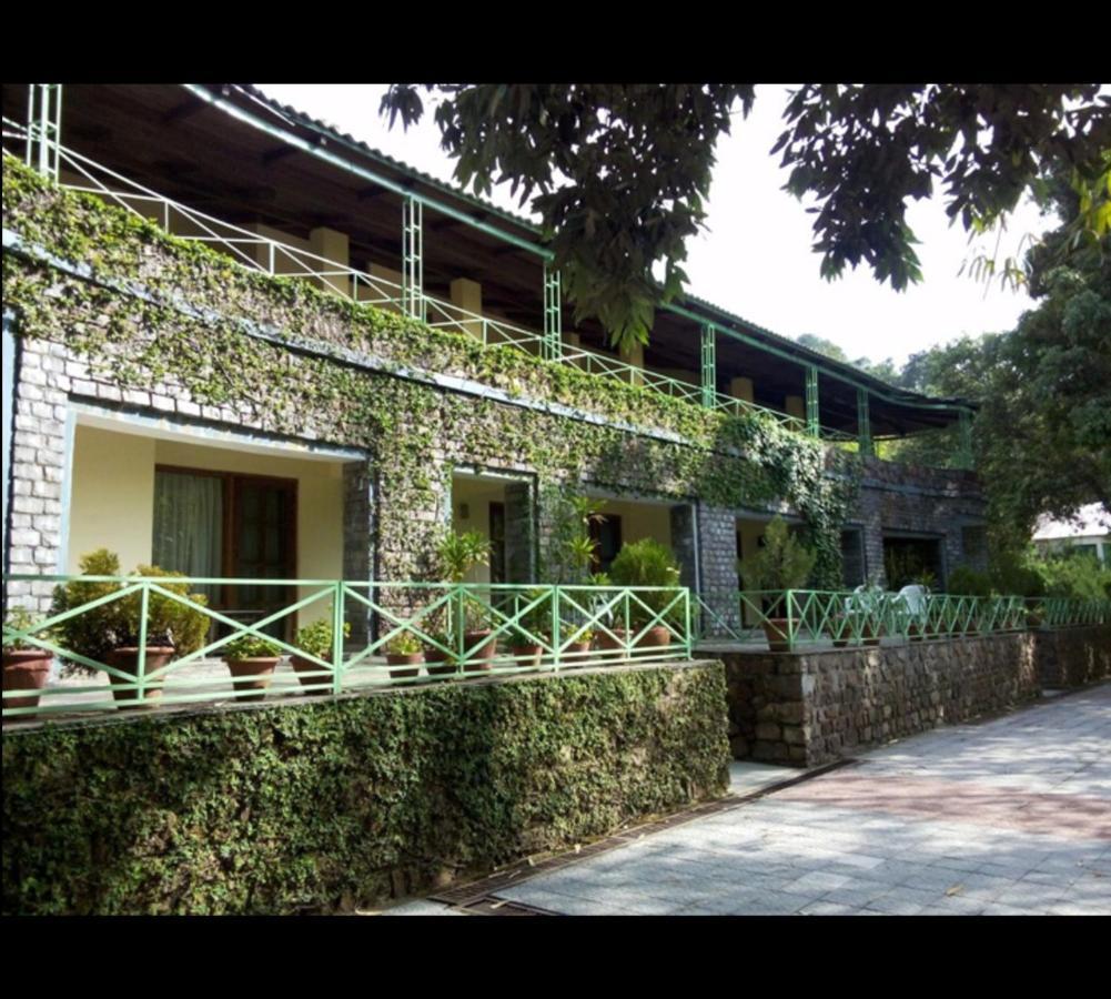 Latitude 29 By The Lake Resort Naukuchiatal Exterior photo