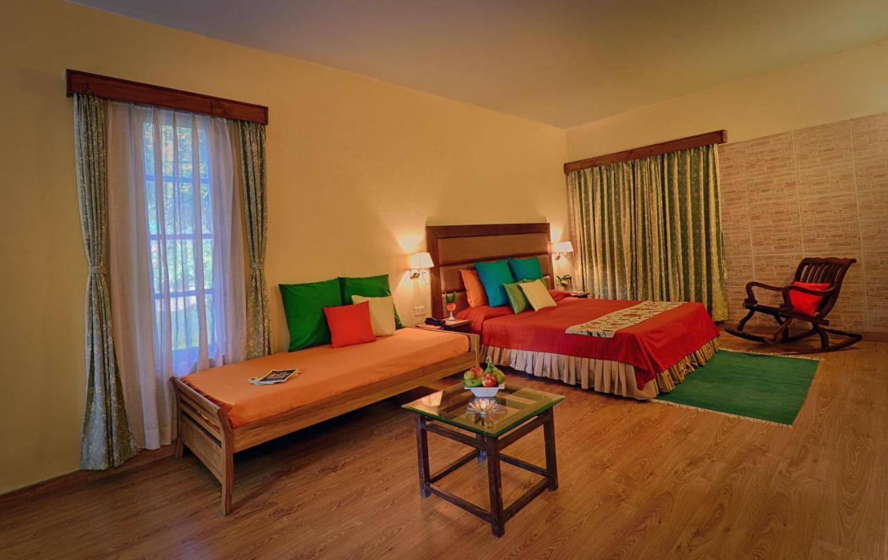 Latitude 29 By The Lake Resort Naukuchiatal Exterior photo