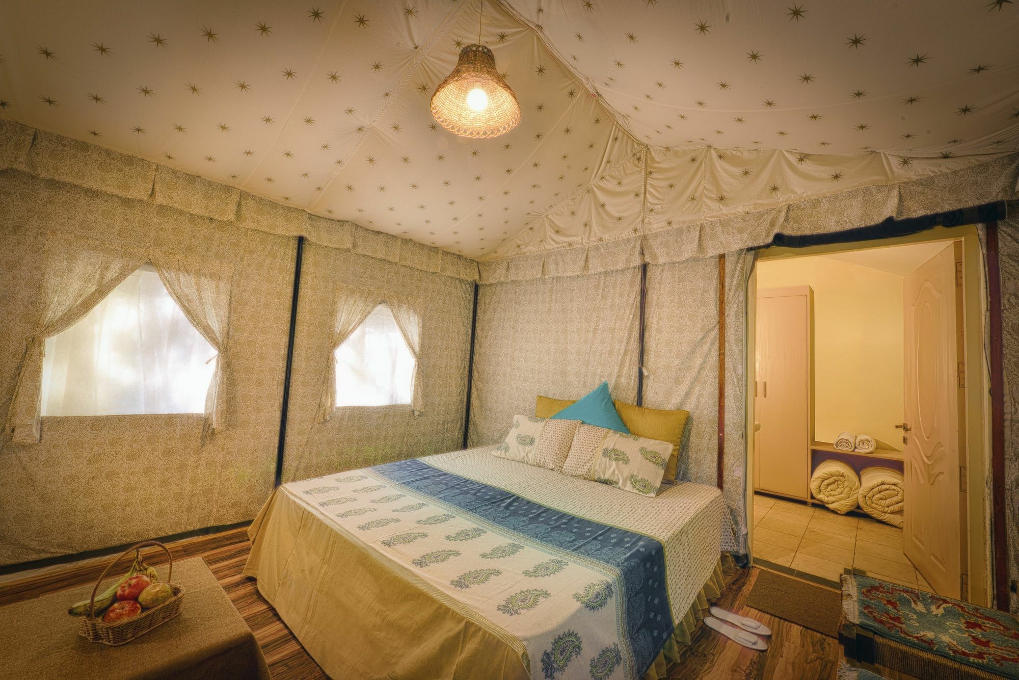 Latitude 29 By The Lake Resort Naukuchiatal Exterior photo