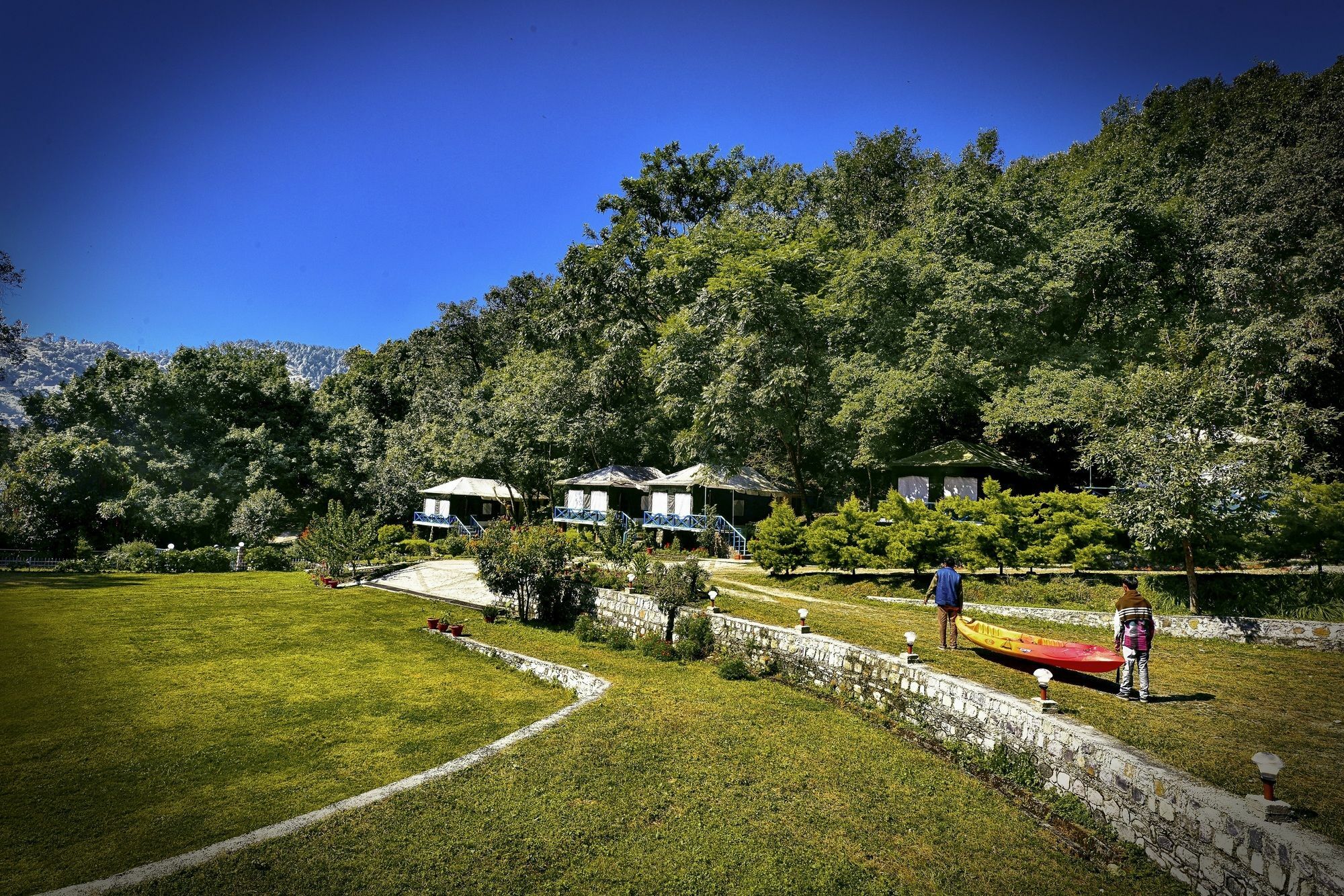 Latitude 29 By The Lake Resort Naukuchiatal Exterior photo