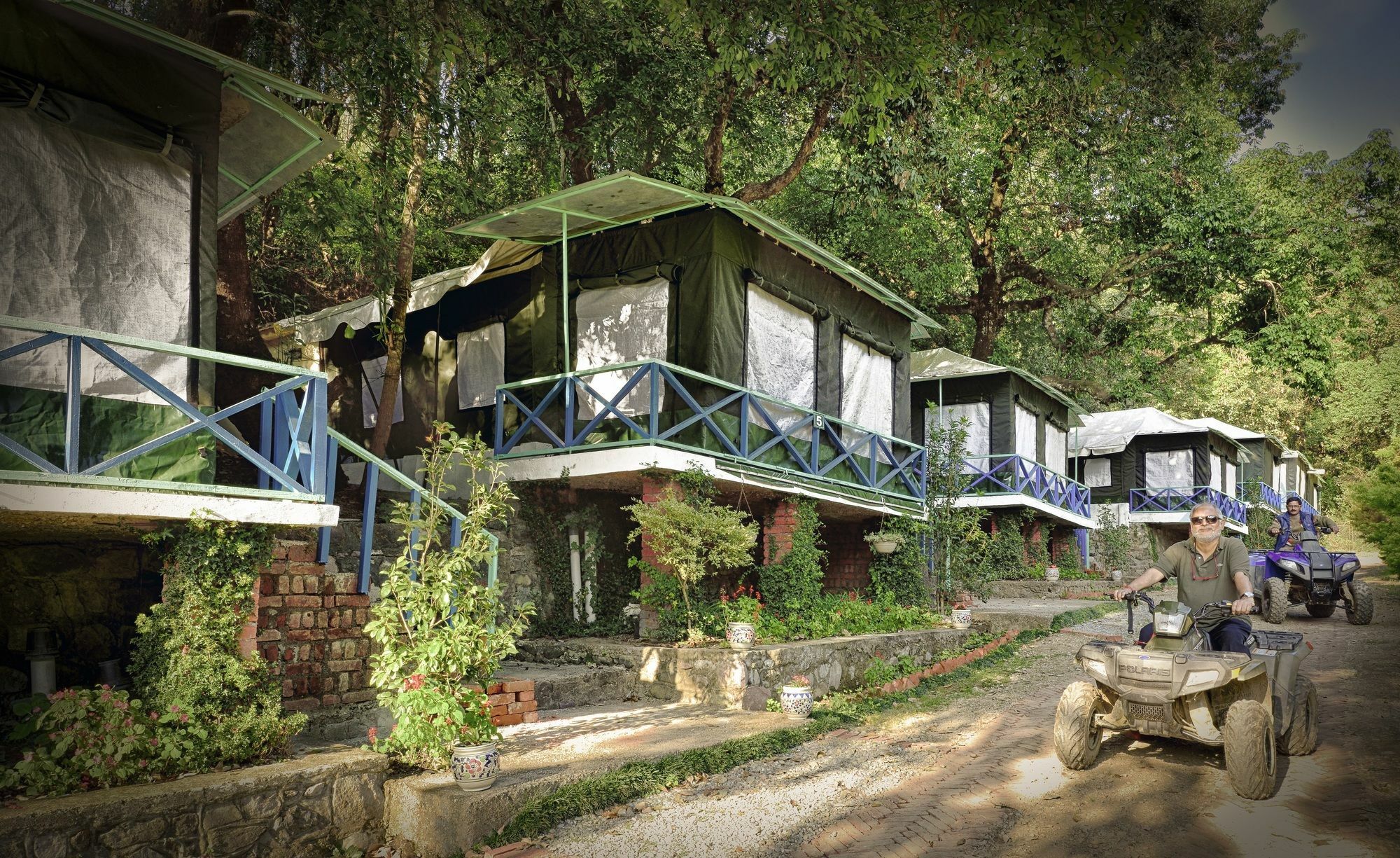 Latitude 29 By The Lake Resort Naukuchiatal Exterior photo